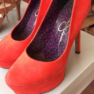 Size 6 JESSICA SIMPSON HEELS